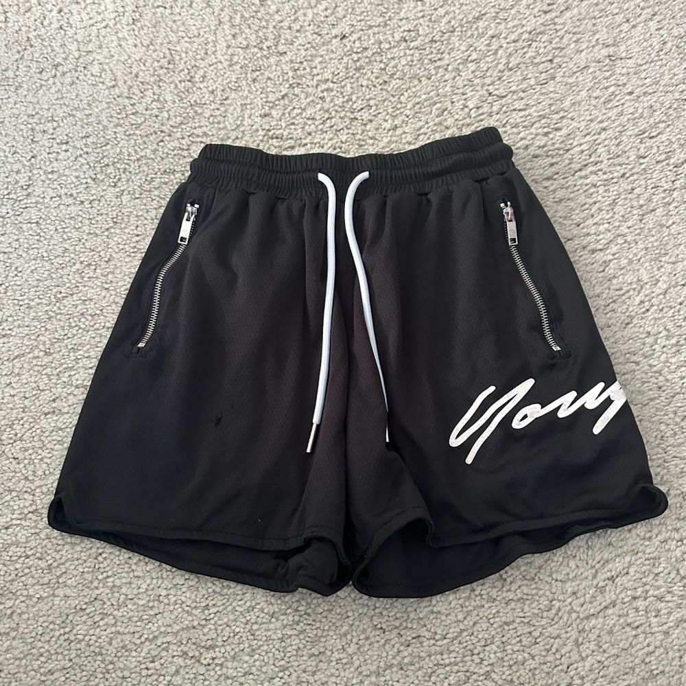 Signature shorts